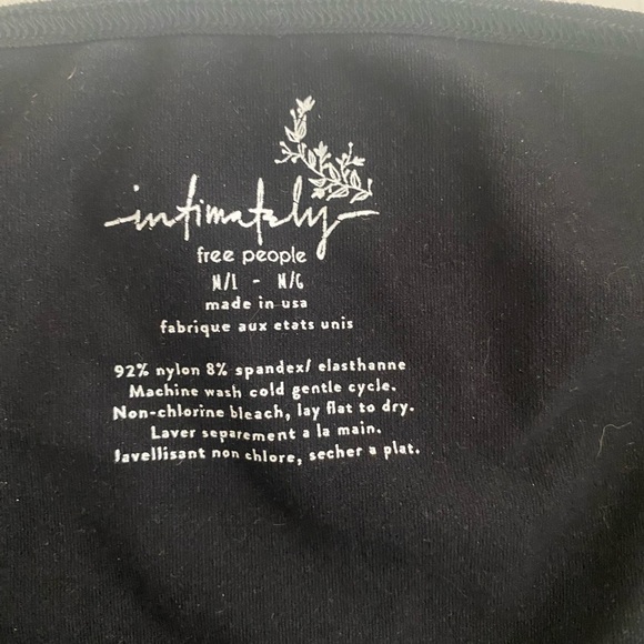 Free People Crop Tank Top Size M/L - Picture 3 of 3